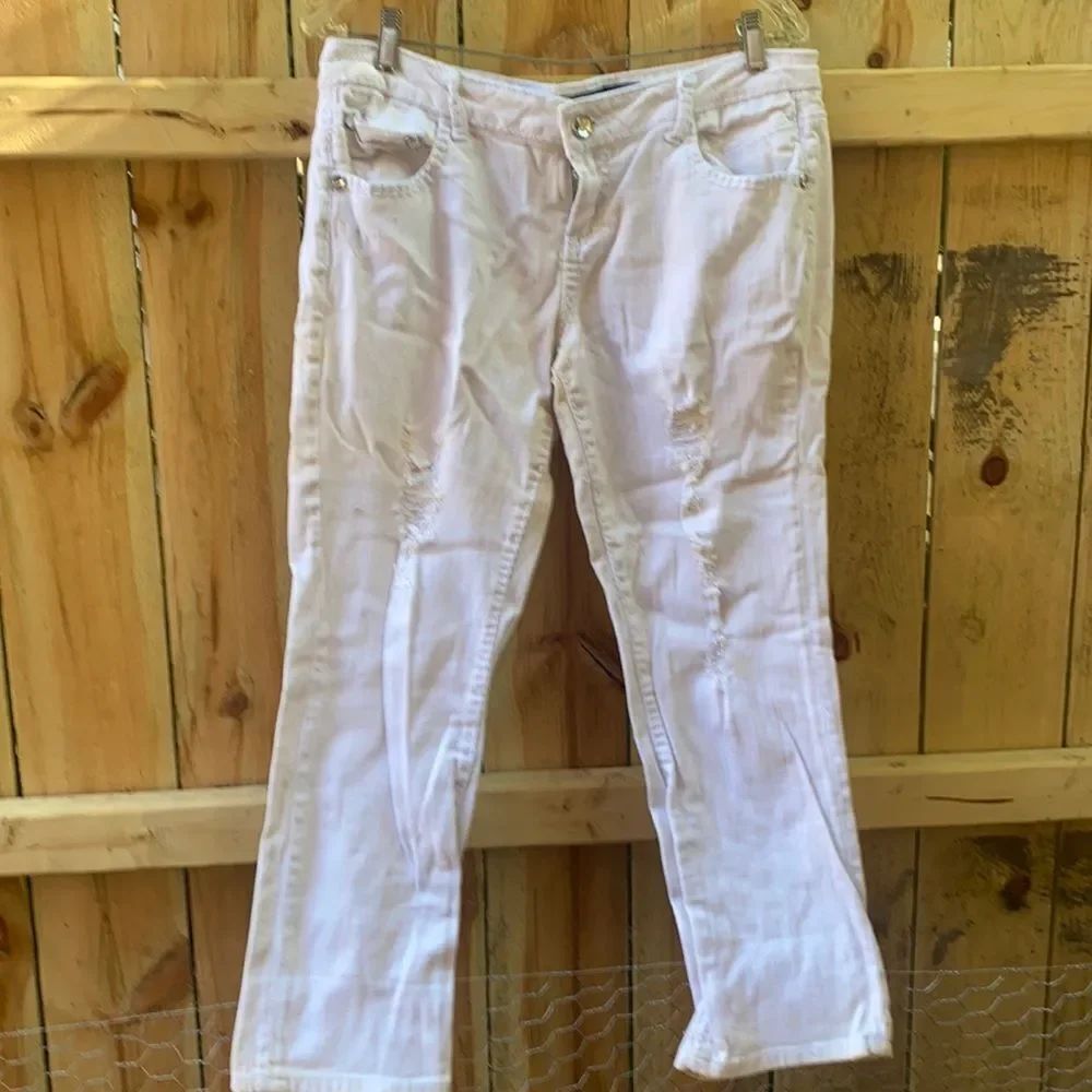 Almost Famous distressed jeans sz. 13